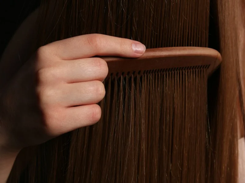 Extensões de cabelo por queratina - aplicação profissional e resultado liso